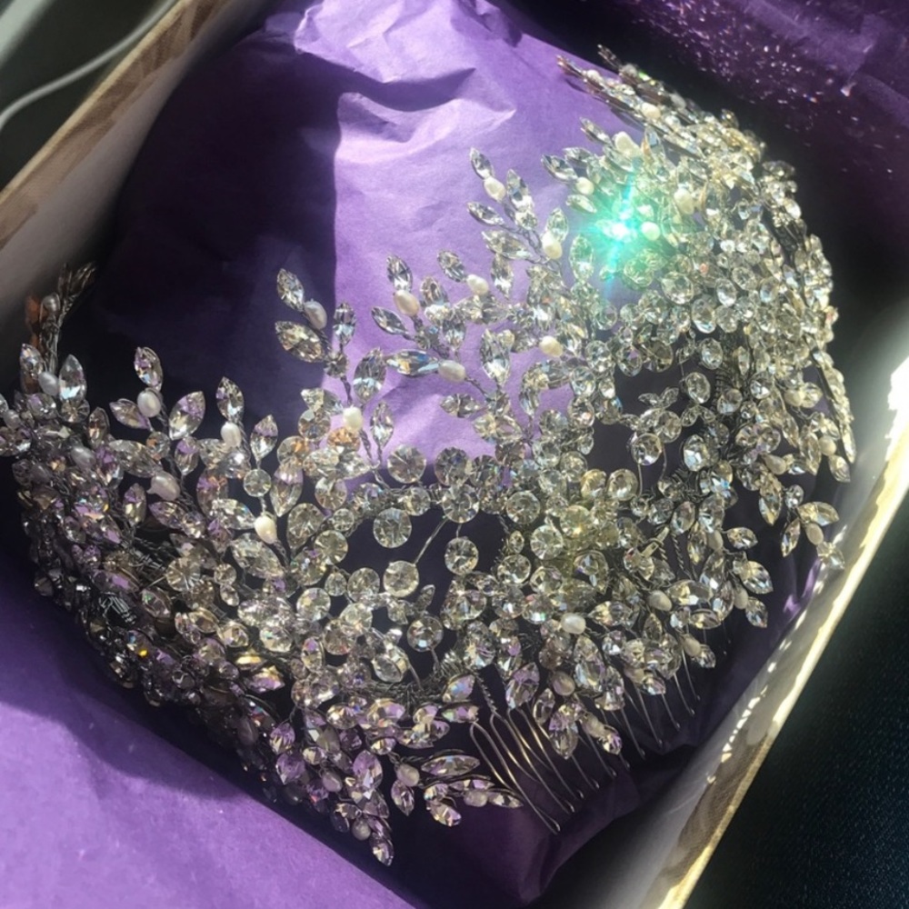 Bridal Styles Boutique Swarovski Crystal Wedding Headpiece